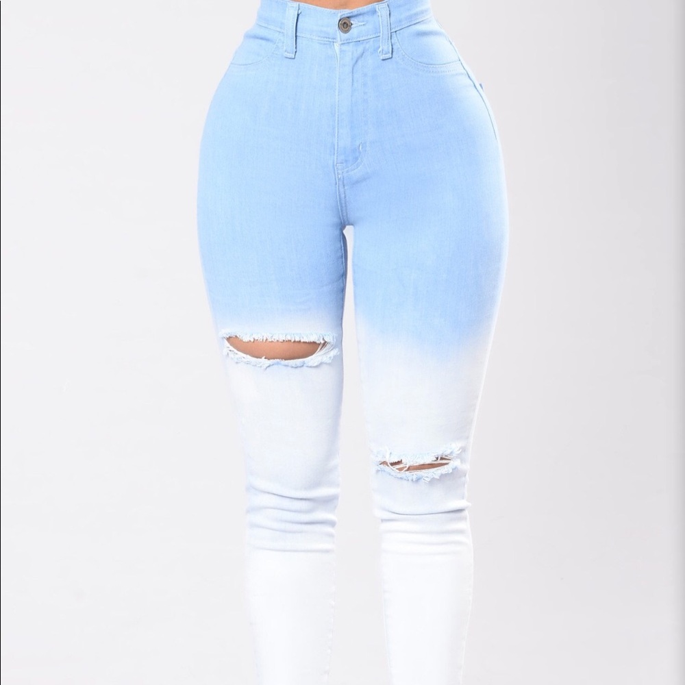 Fashion Nova Ombré Jeans✨ - Picture 3 of 7